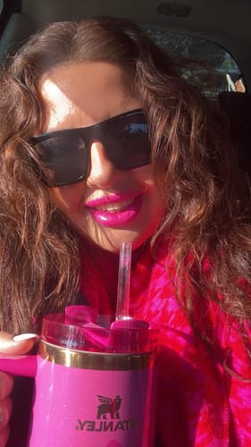 Genç Bir Kıza Doğum Günü Hediyesi Ne Alınabilir?