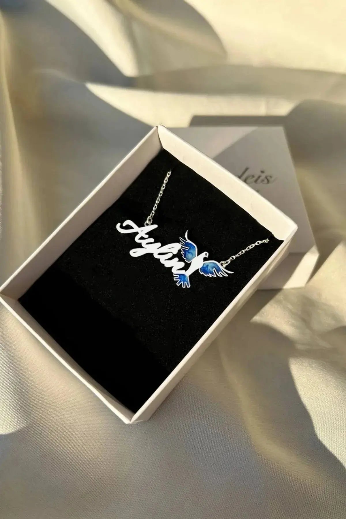 Anka Kuşu Tasarımlı Kişiye Özel İsimli Kolye