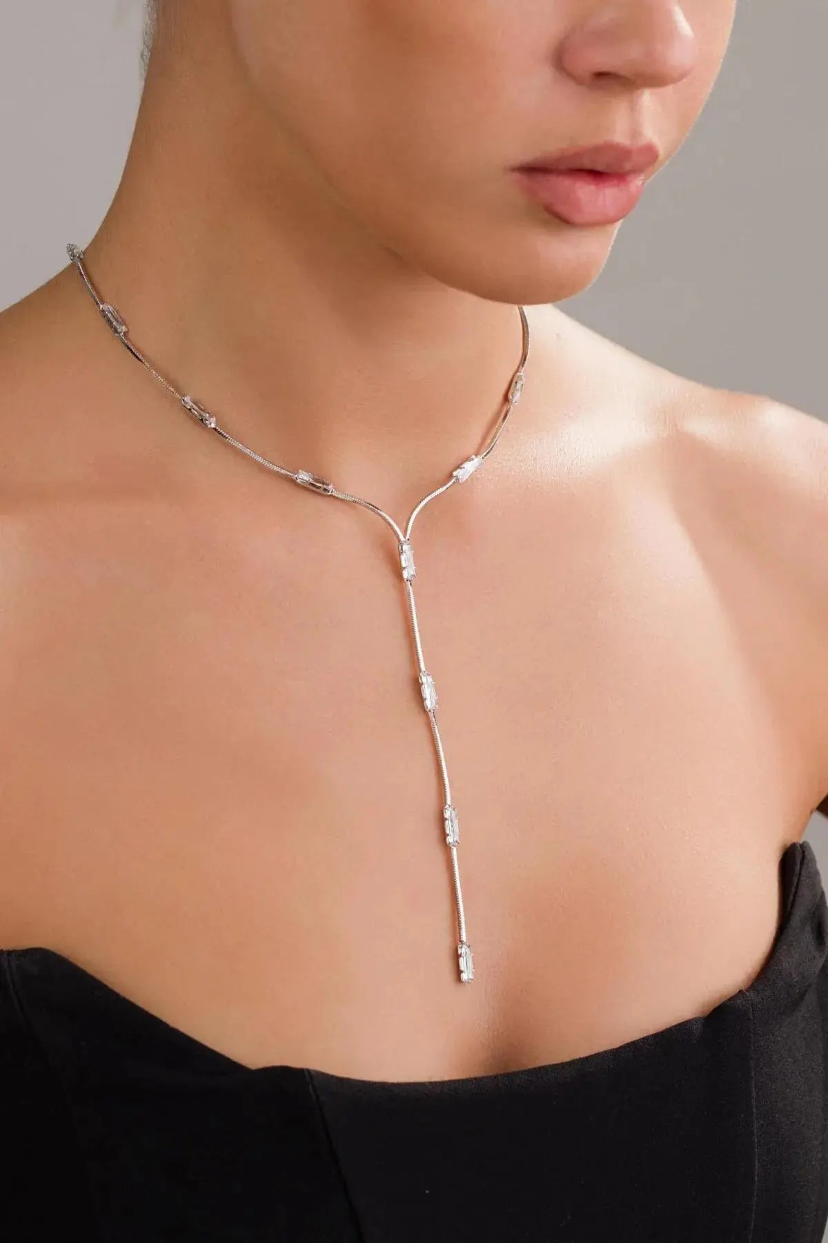 Zirkon Baget Taşlı Y Kolye