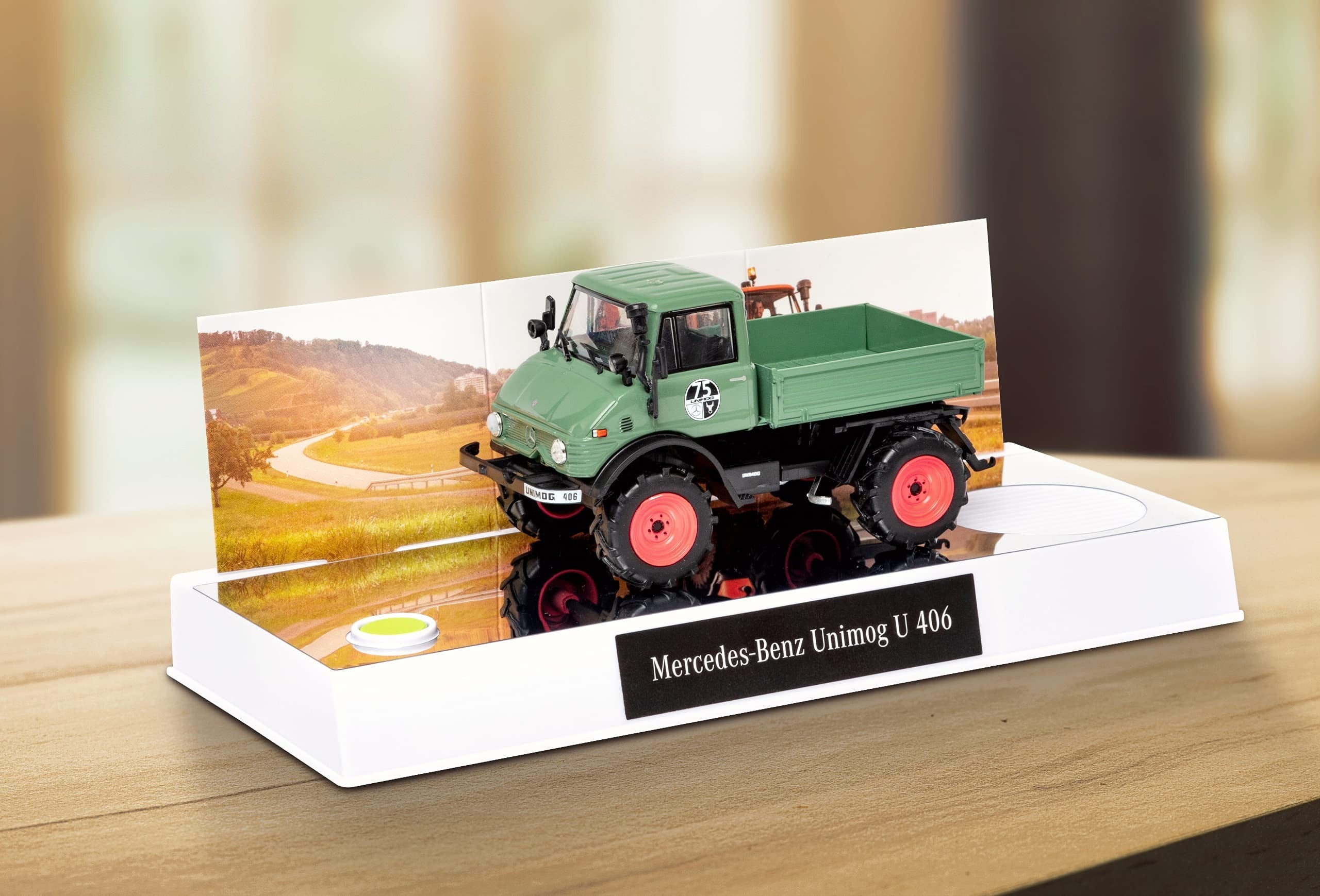 Mercedes-Benz Unimog Green Advent Calendar 1:43