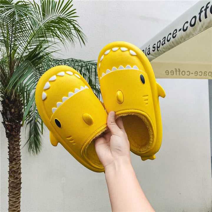 Gifthane™ Shark Peluş Terliği