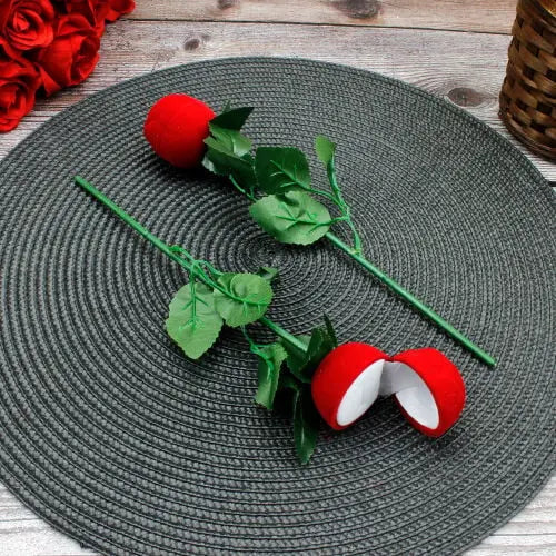 Kadife Gül Yüzük Kutusu