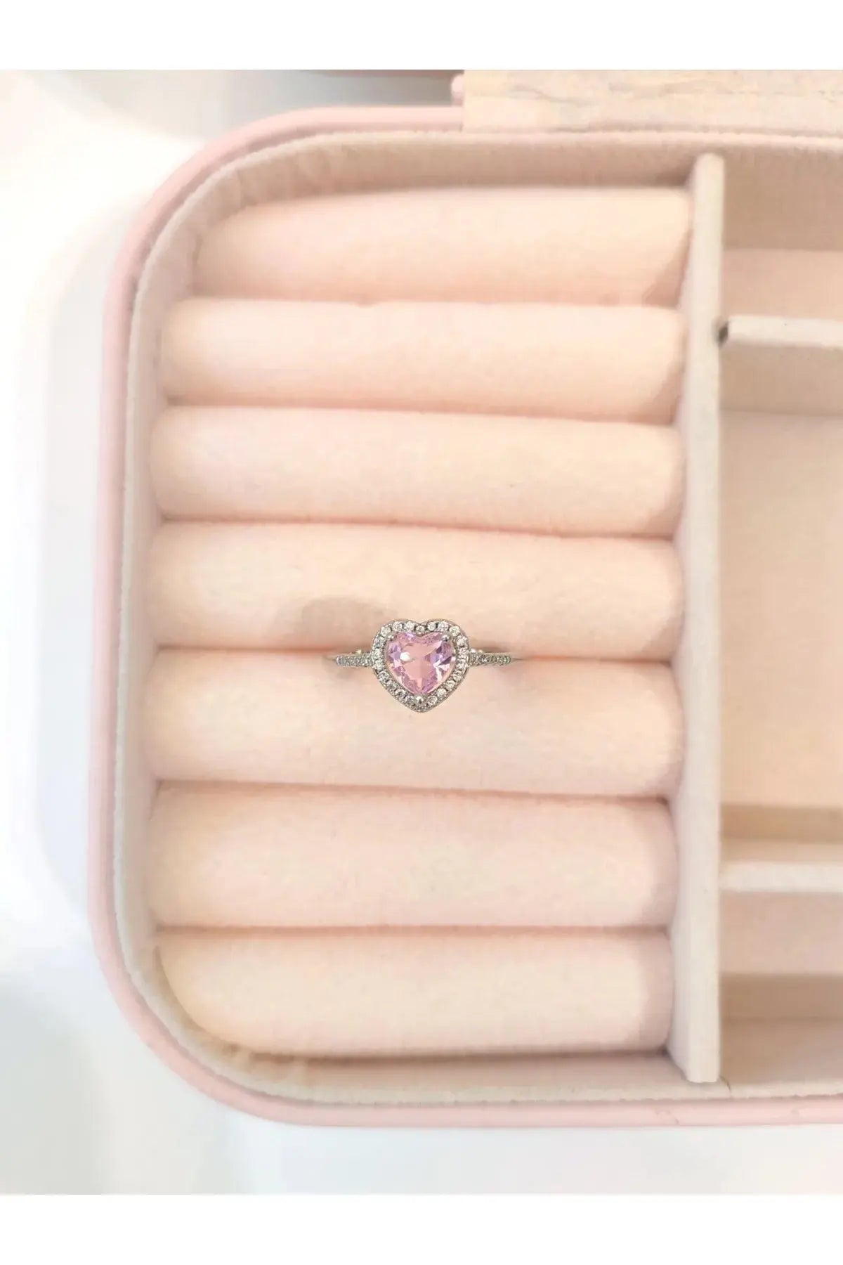 Kalpli İlişki Yüzüğü