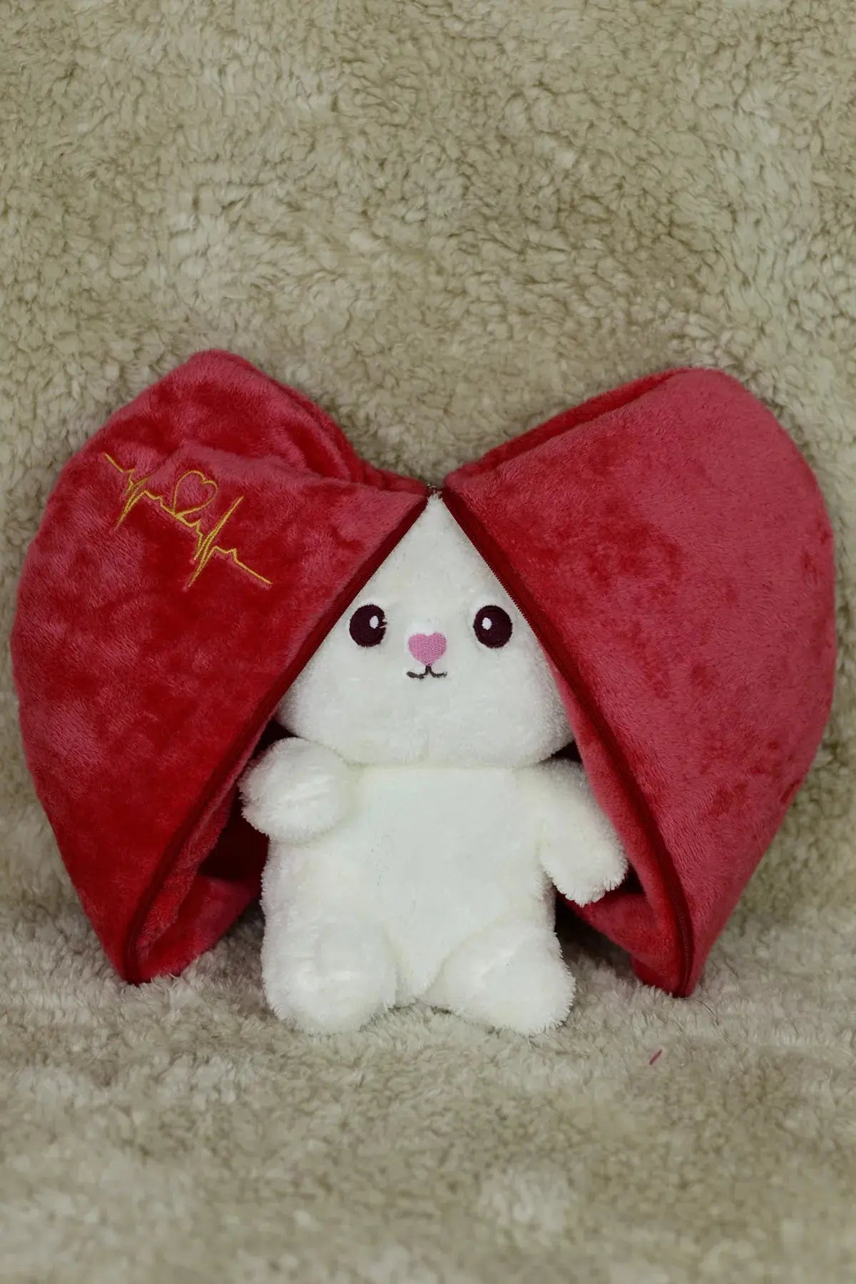 Kalpli Peluş Tavşan