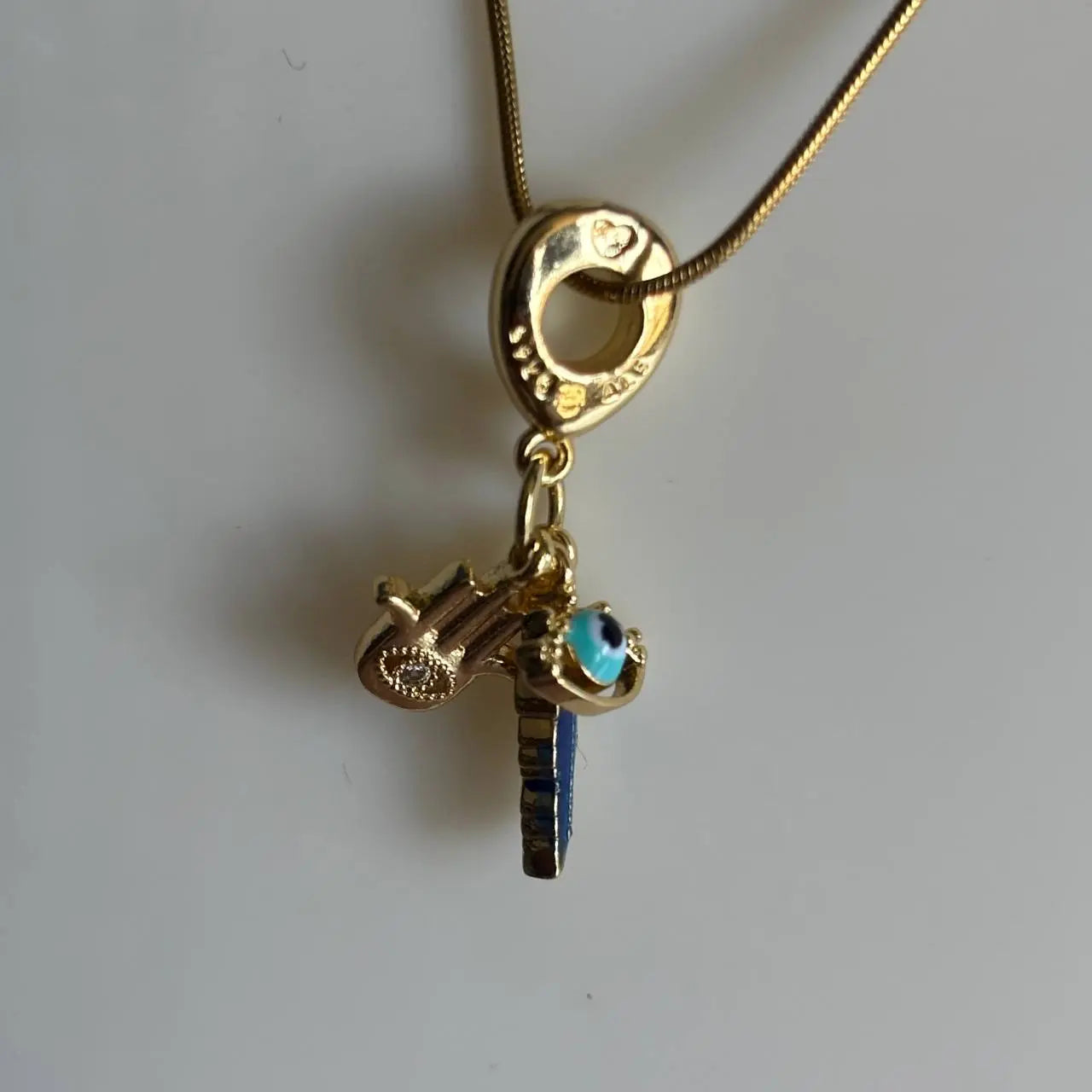 Nazar boncuklu kombin kolye